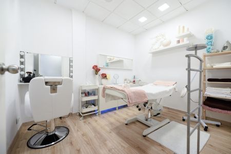 Sala de massagem da clínica de estética